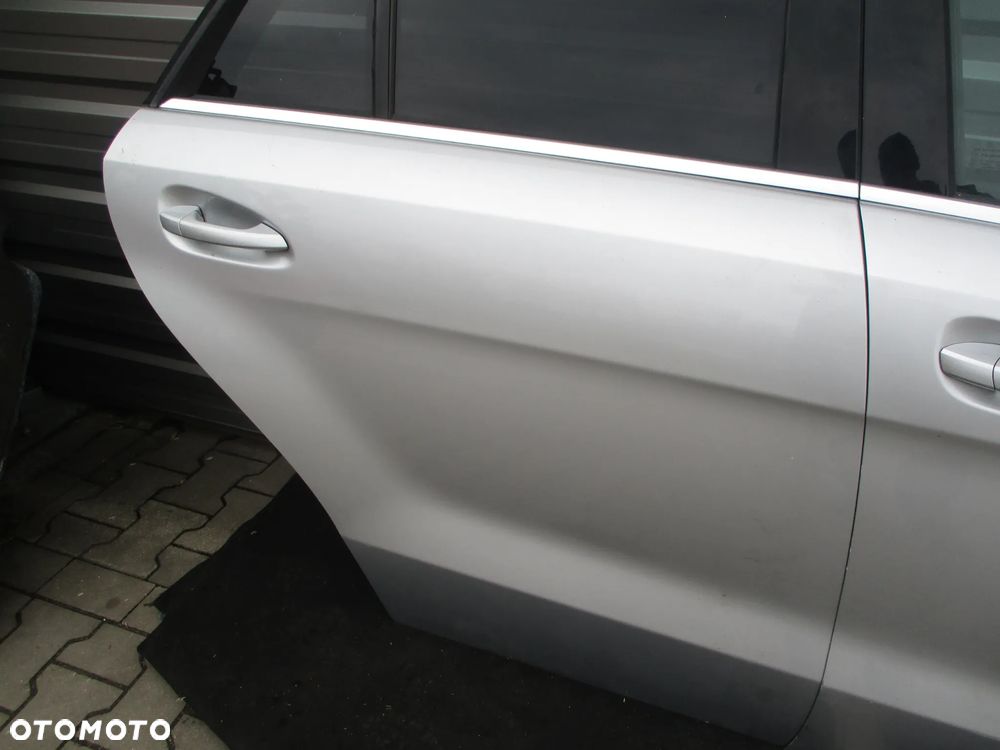 MERCEDES BENZ ML W166 DRZWI PRAWE PRZEDNIE TYLNW TYŁ PRZÓD 775 - 3