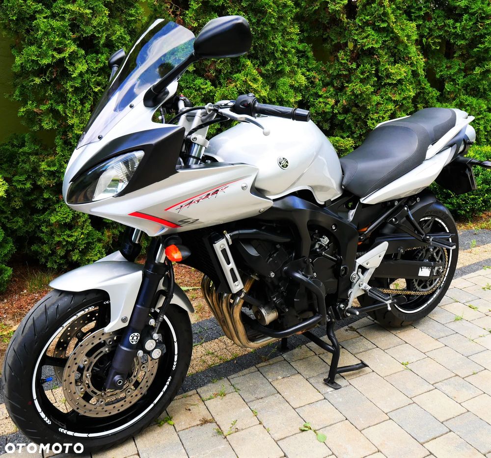 Yamaha FZ6 - 1