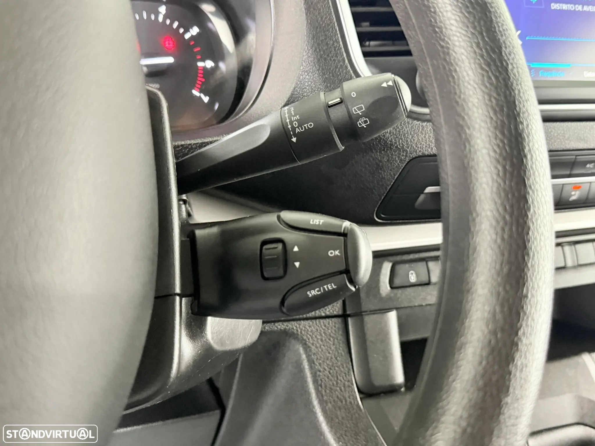 Peugeot Traveller 1.5 BlueHDi L2H1 Active Standard - 24