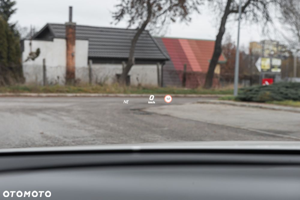 Mercedes-Benz Klasa E 220 d 4-Matic All-Terrain - 19