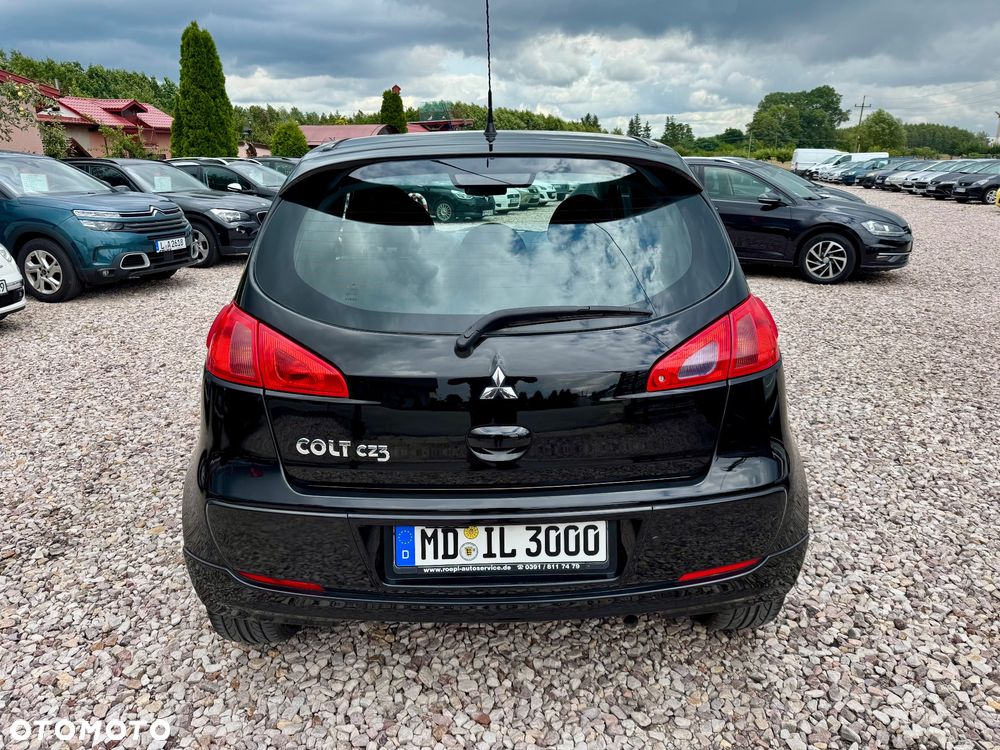 Mitsubishi Colt - 22