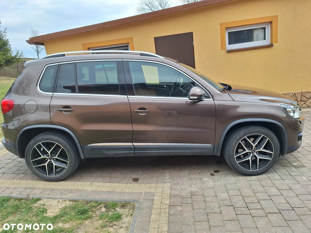Volkswagen Tiguan - 5