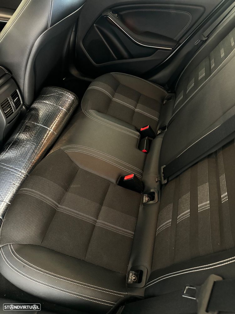 Mercedes-Benz A 180 d Fleet Pack Urban - 8