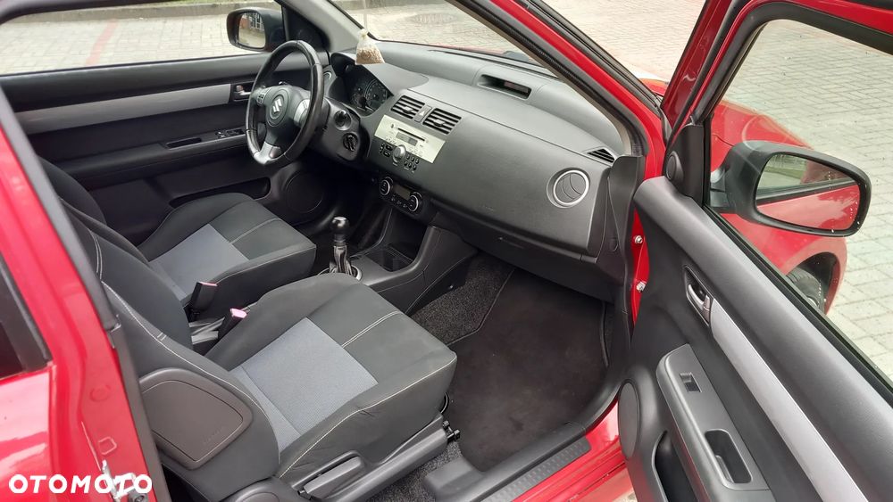 Suzuki Swift 1.3 GS - 13