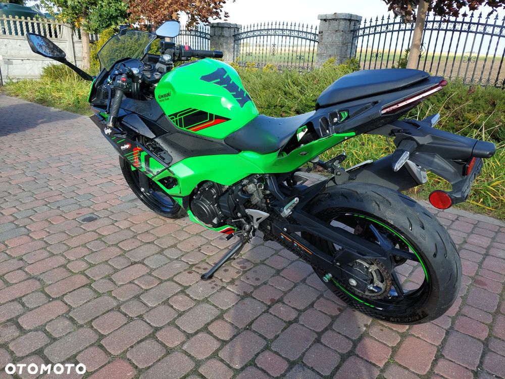 Kawasaki Ninja - 3