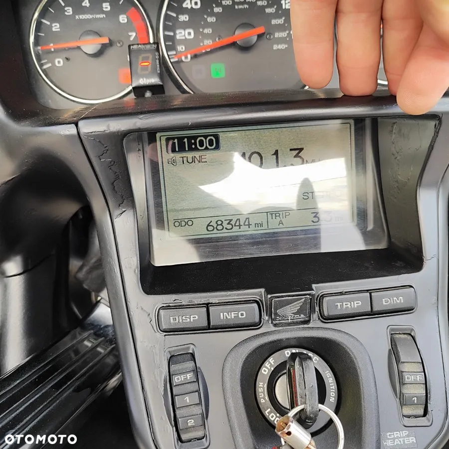 Honda GL - 11