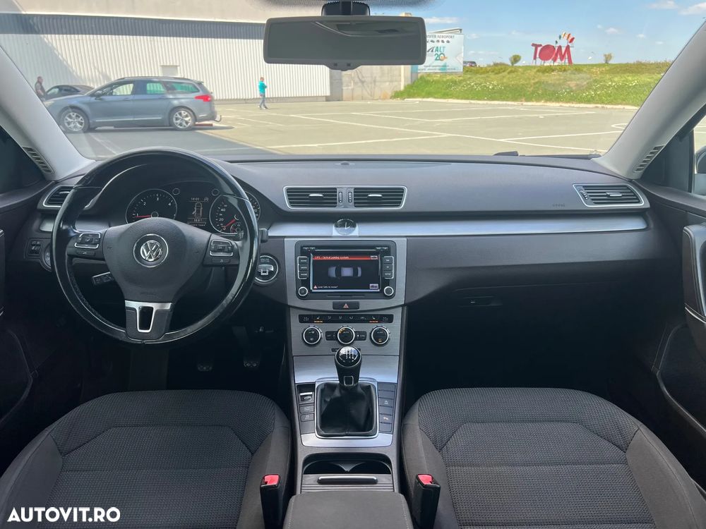 Volkswagen Passat 2.0 TDI BlueMotion Technology Comfortline - 26