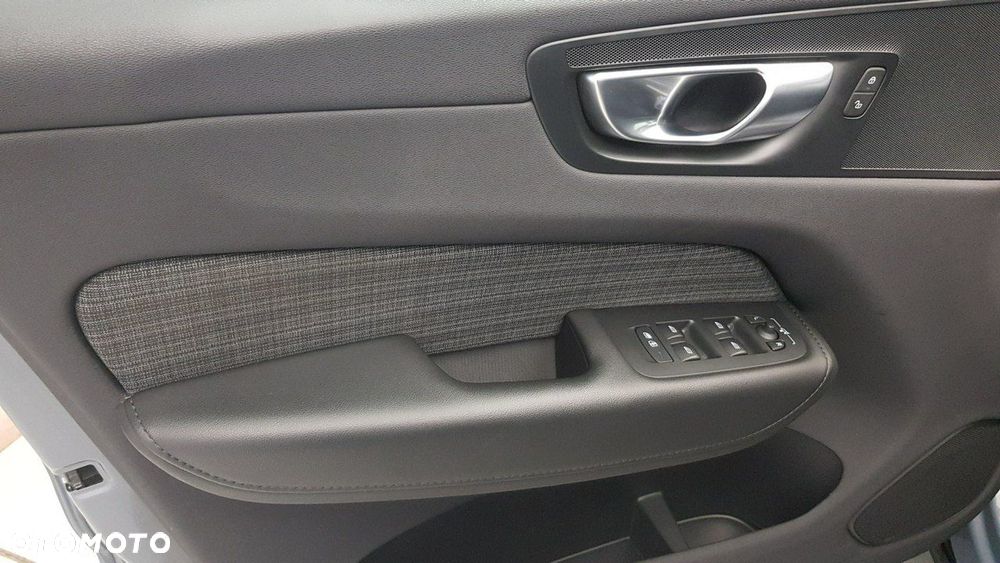 Volvo XC 60 - 21