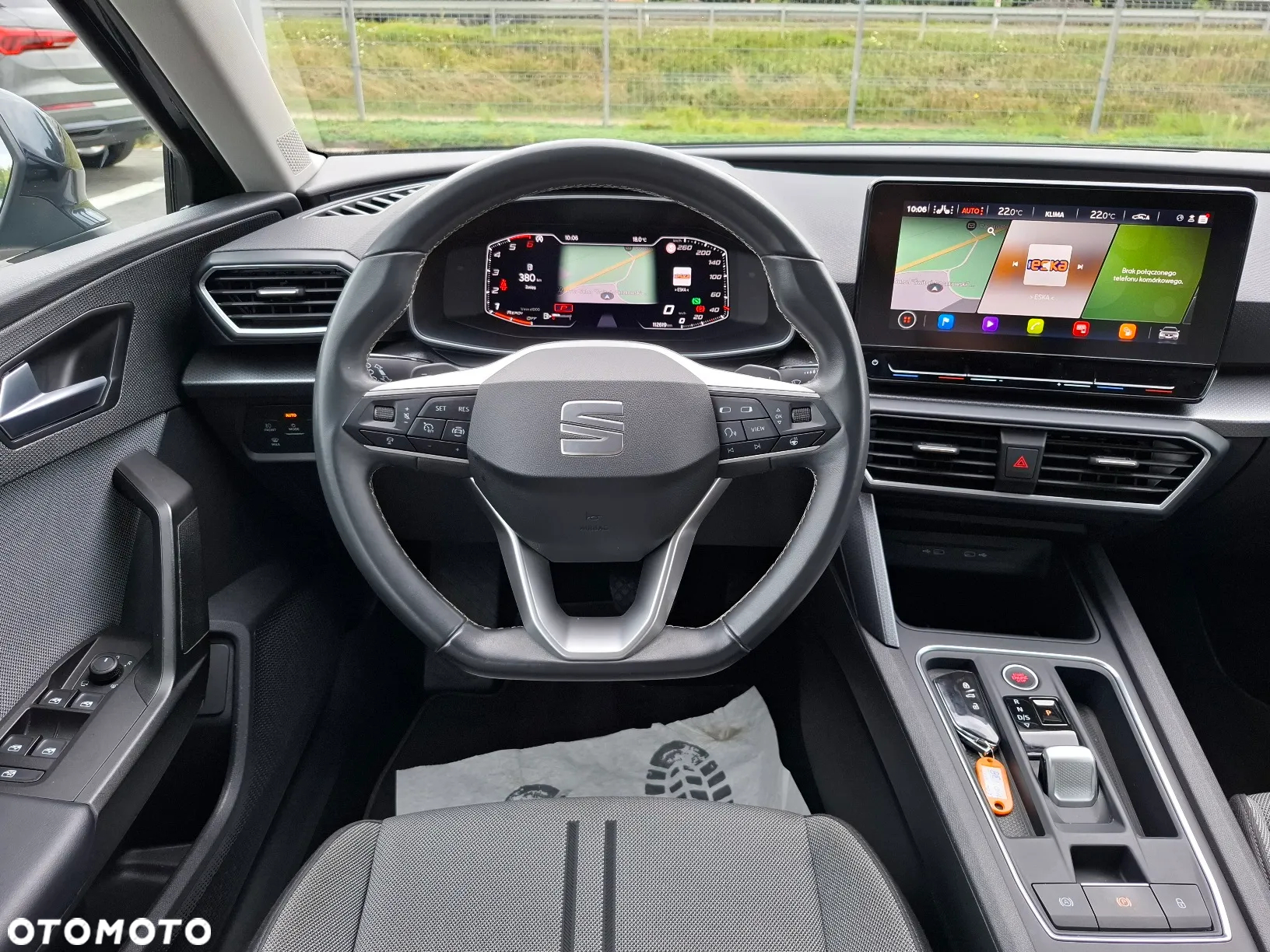 Seat Leon Sportstourer 2.0 TDI DSG Style - 18