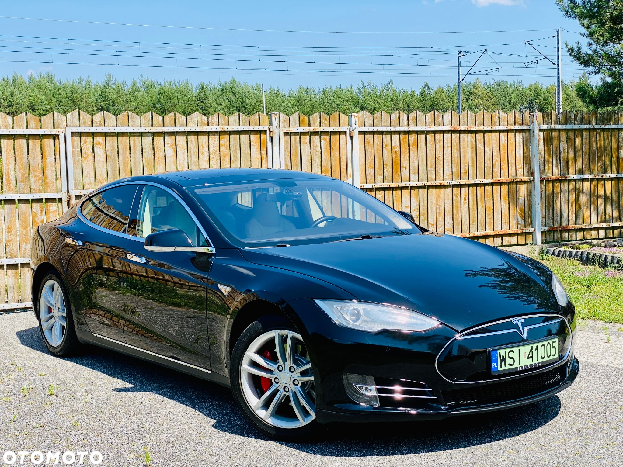 Tesla Model S Standard - 4