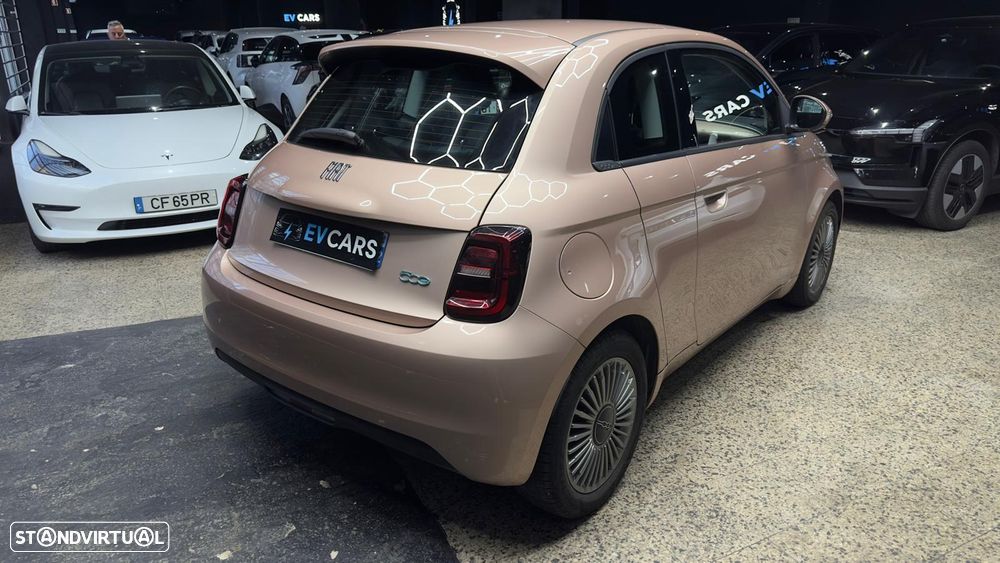 Fiat 500e 3 + 1 23,8kWh Icon - 18