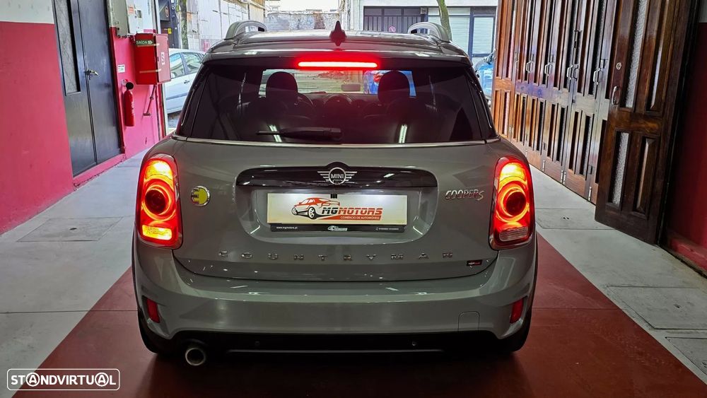 MINI Countryman Cooper SE ALL4 Auto - 9