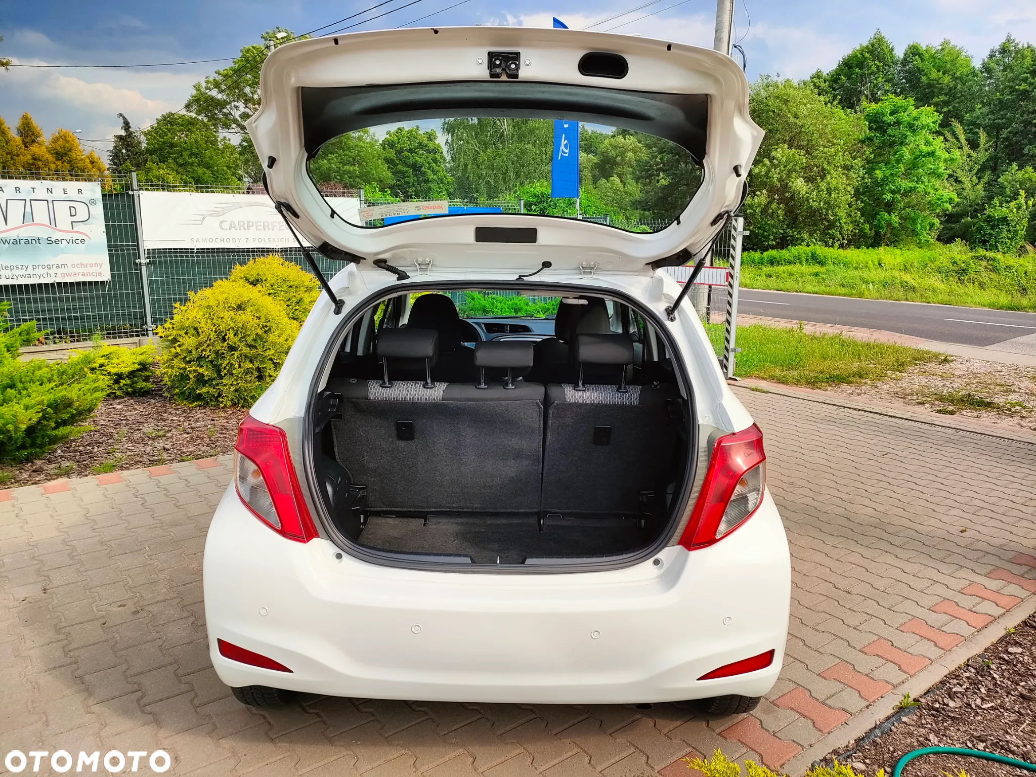 Toyota Yaris 1.4 D-4D Life - 12
