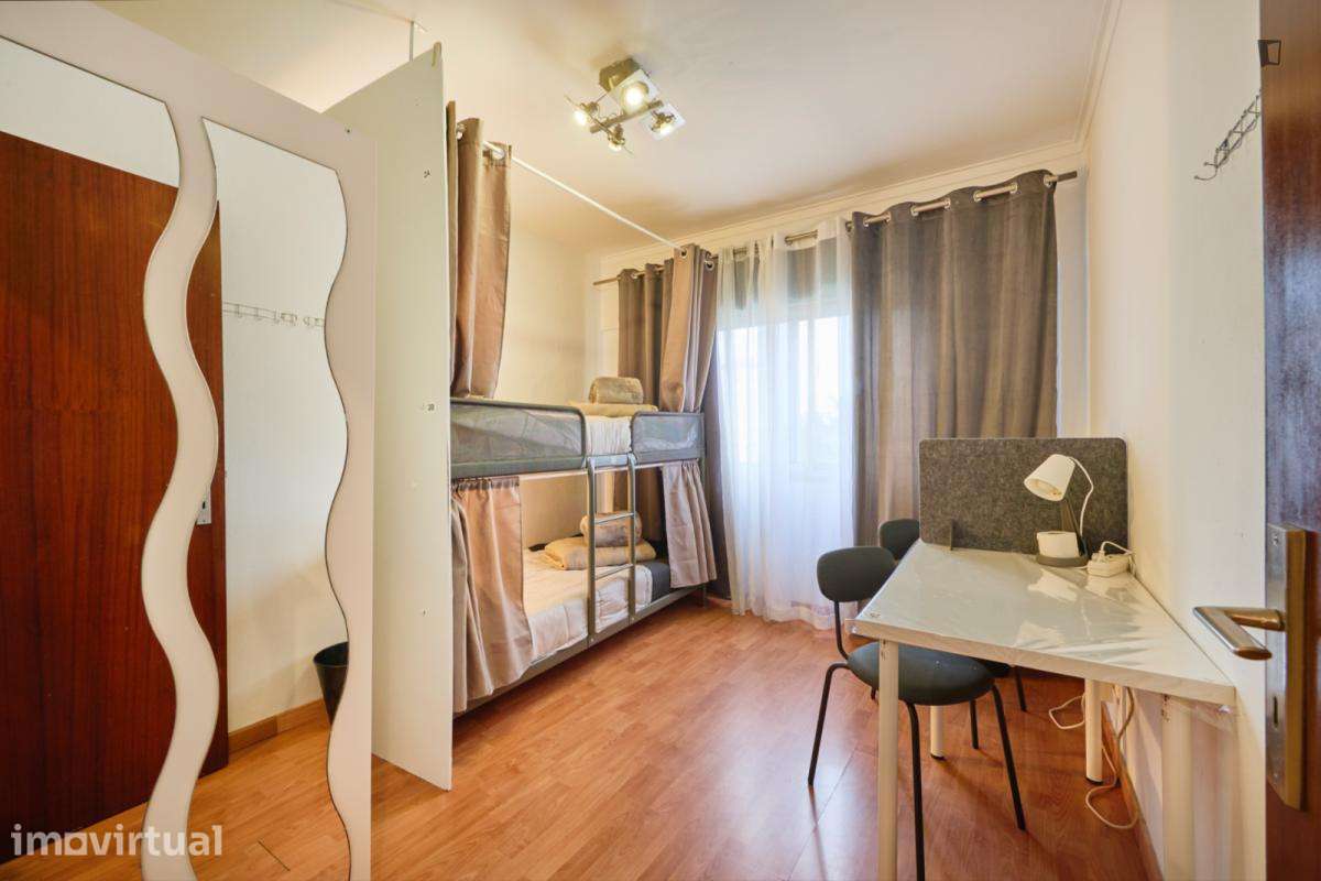 Cama - localizado em Lisbon - Grande imagem: 3/45
