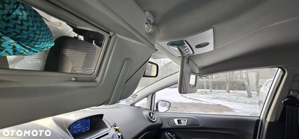 Ford Fiesta 1.0 EcoBoost Titanium - 11