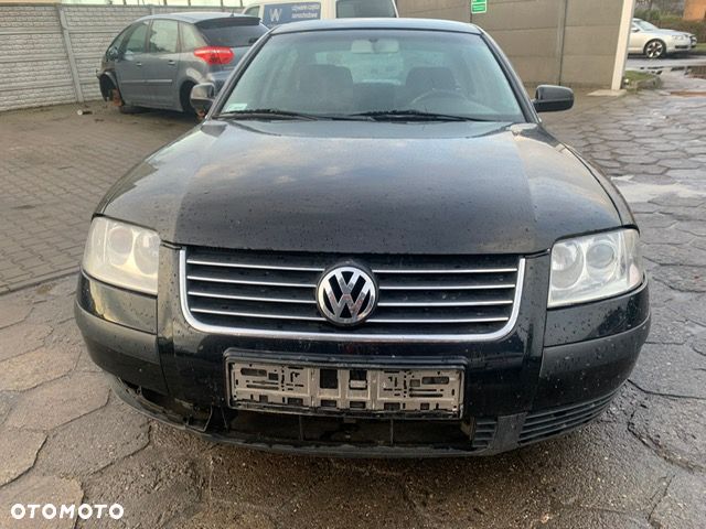 Passat B5 FL L041 czesci maska zderzak blotnik drzwi - 1