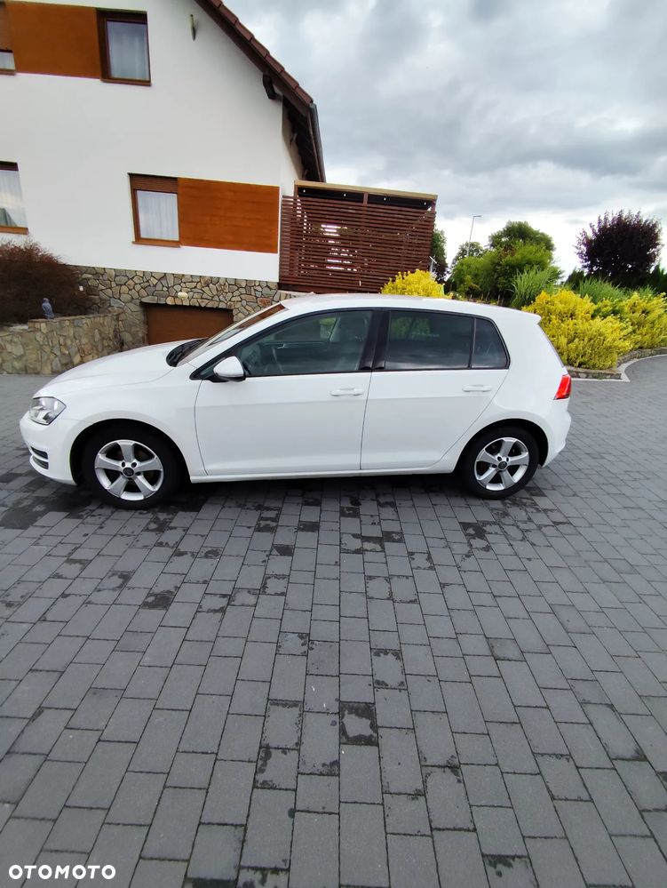 Volkswagen Golf 1.2 TSI BMT Trendline Perfectline - 5