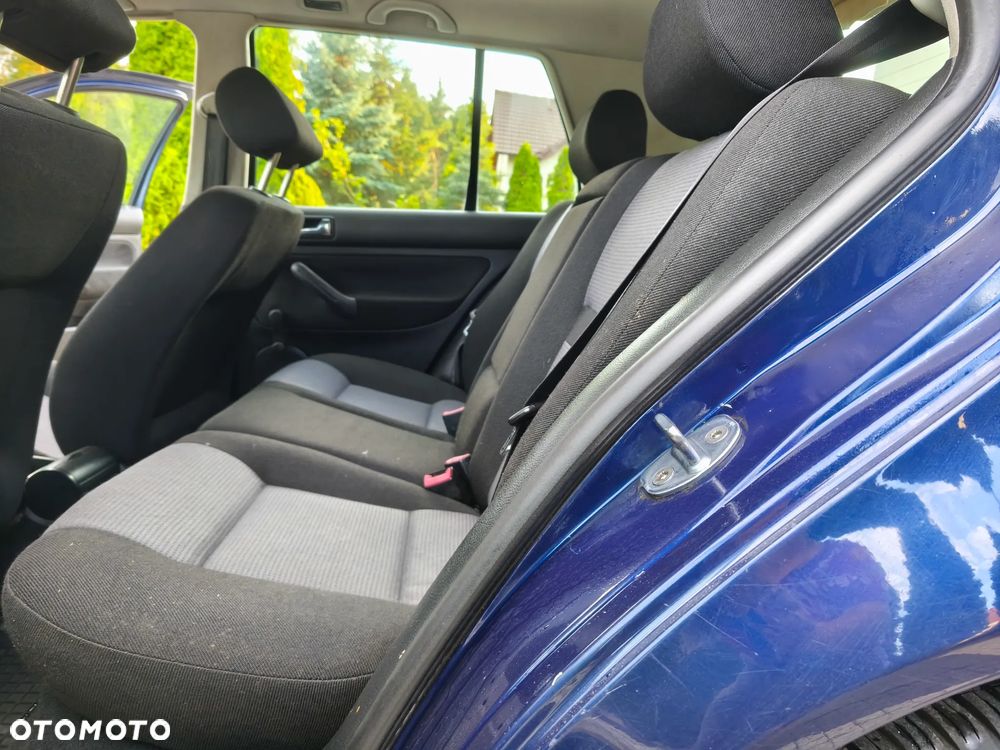Volkswagen Golf IV 1.6 Comfortline - 8