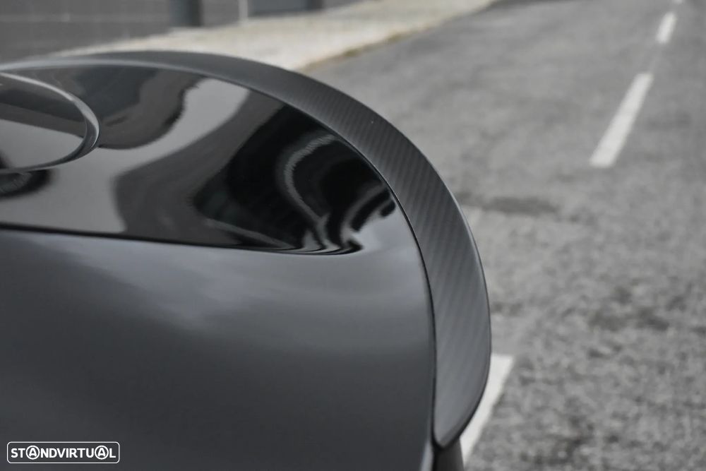 Tesla Model Y Performance Tração Integral - 21