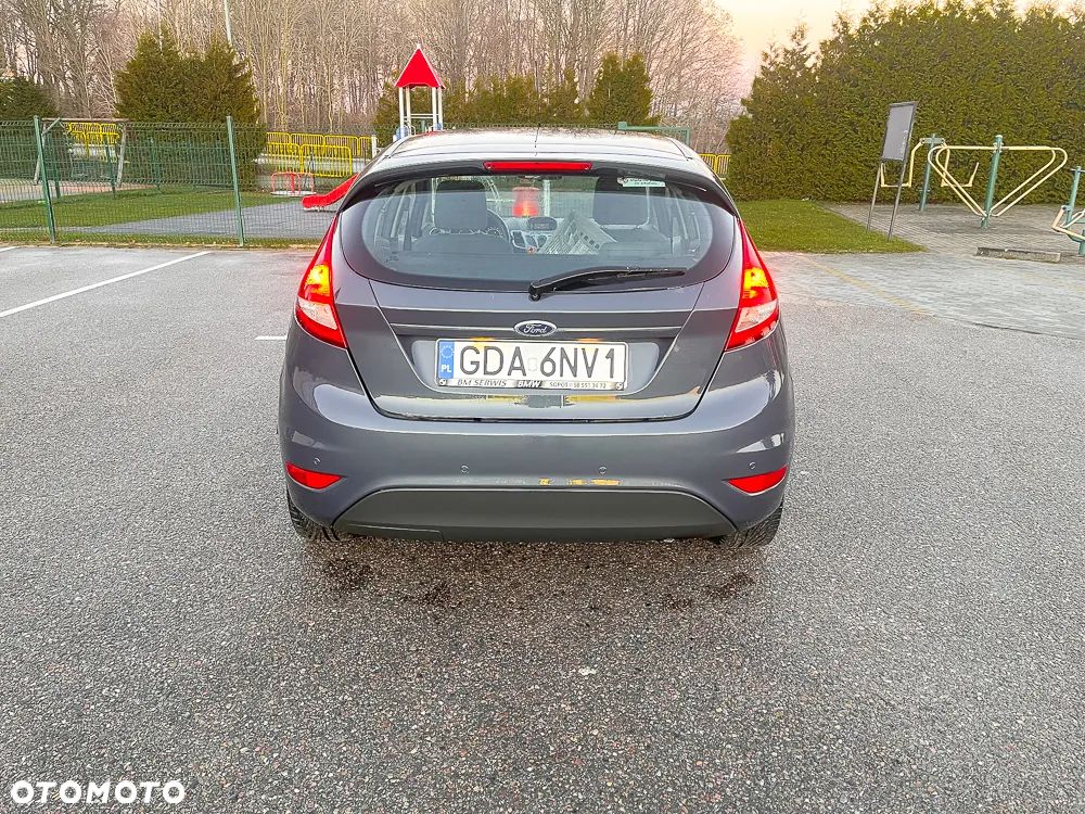 Ford Fiesta 1.4 TDCi Ambiente - 6