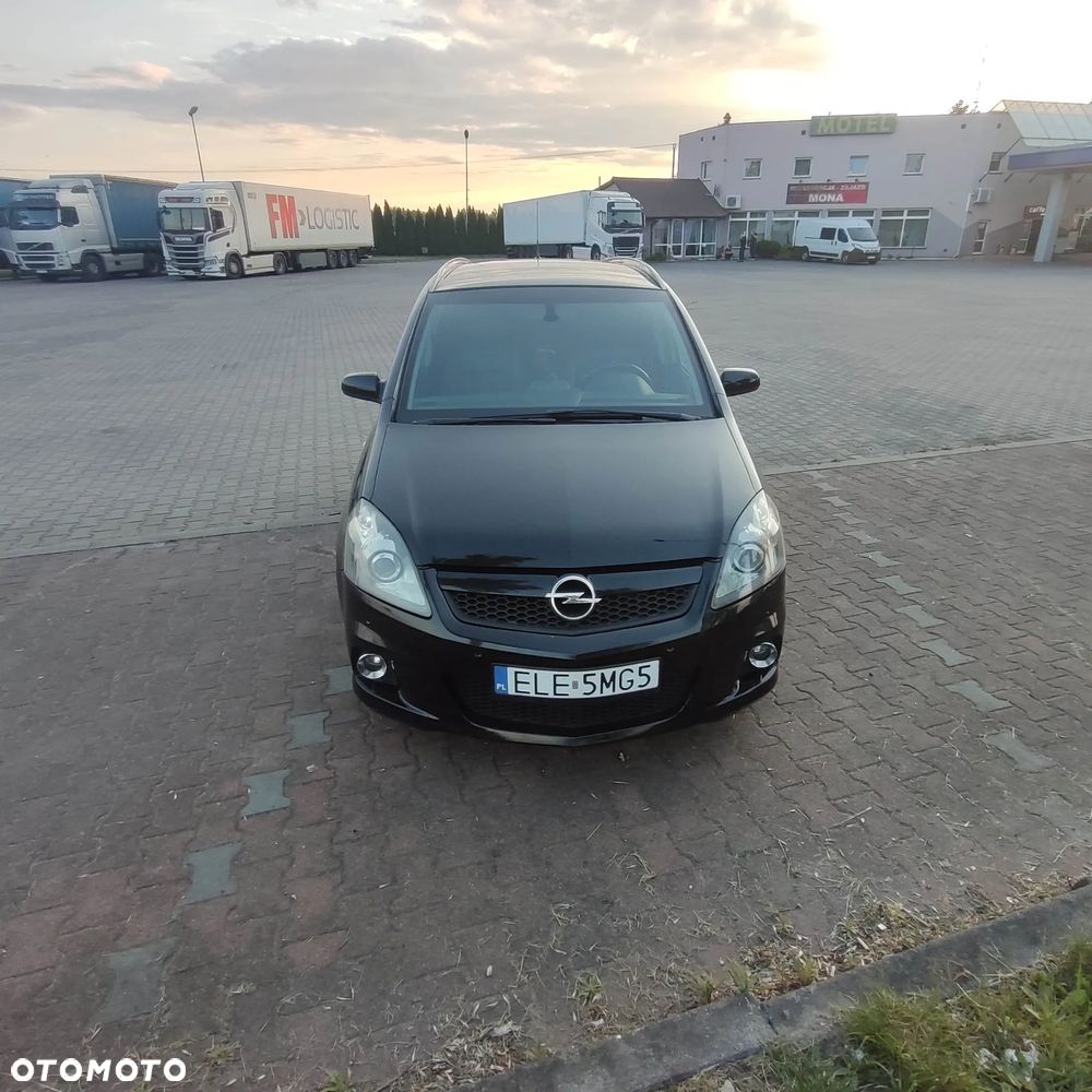 Opel Zafira - 8
