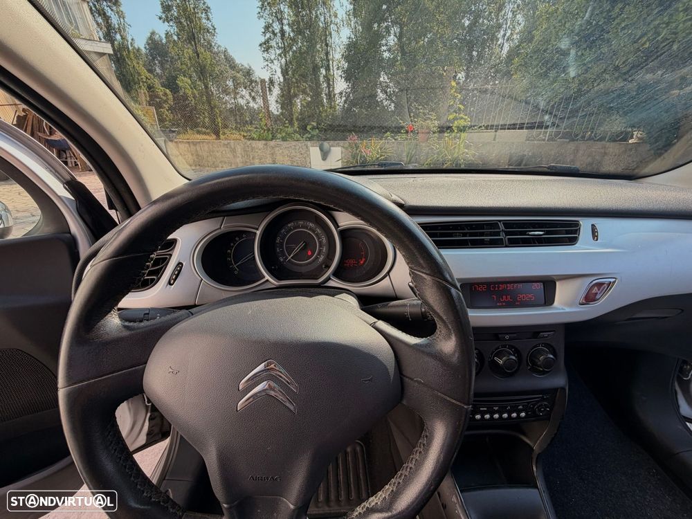 Citroën C3 1.2 VTi Exclusive - 31