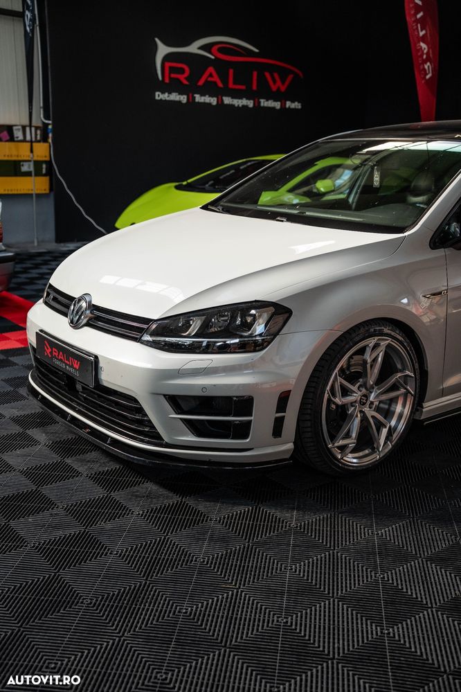 Volkswagen Golf 2.0 TSI DSG R - 5