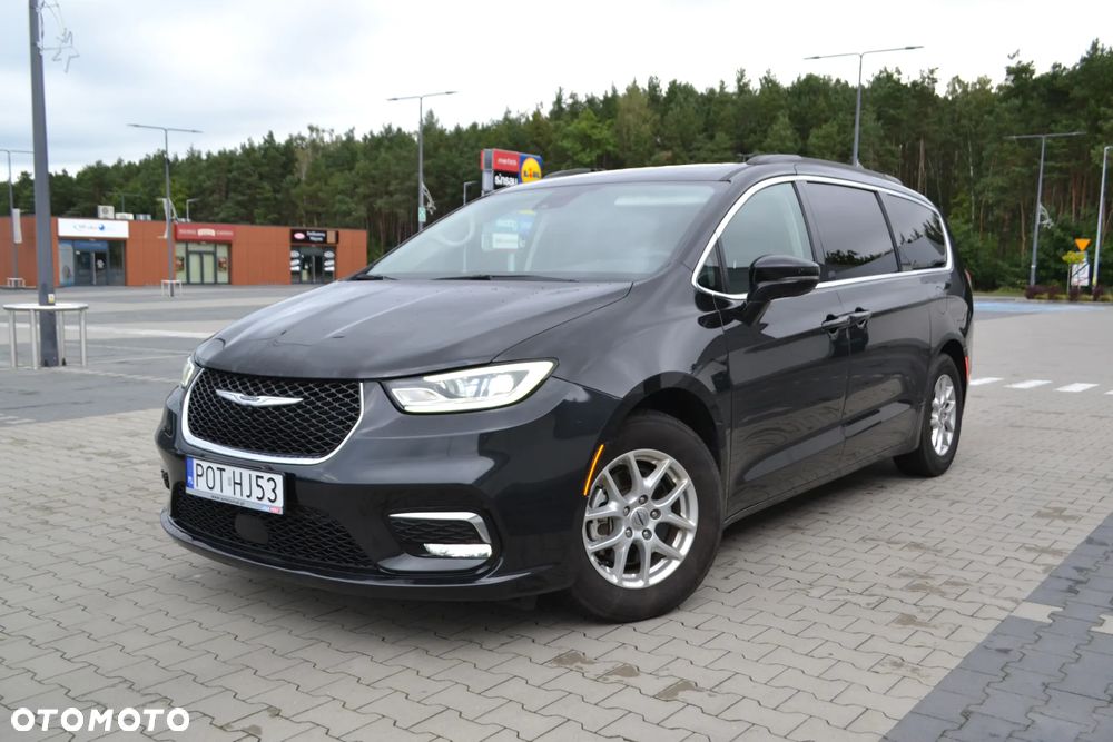 Chrysler Pacifica - 6