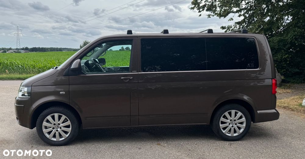 Volkswagen Multivan - 5