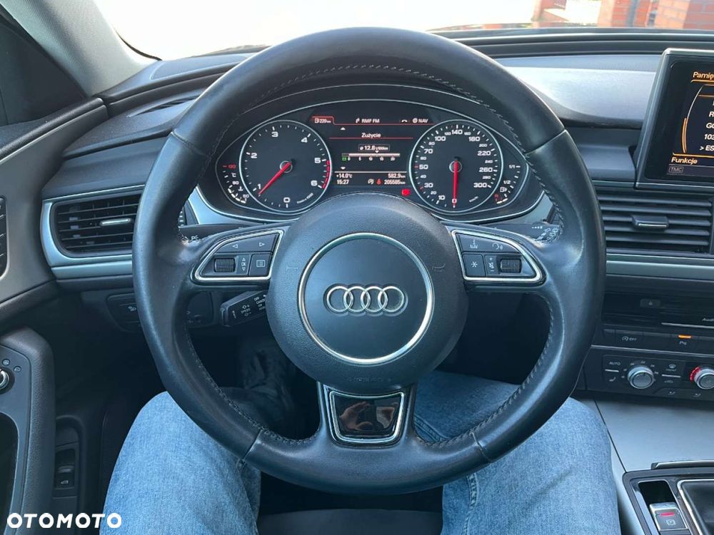 Audi A6 Avant 2.0 TDI Ultra - 14