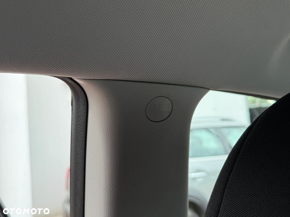 Kia Carens 2.0 CVVT EX - 20