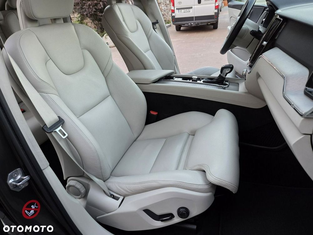 Volvo XC 60 - 20