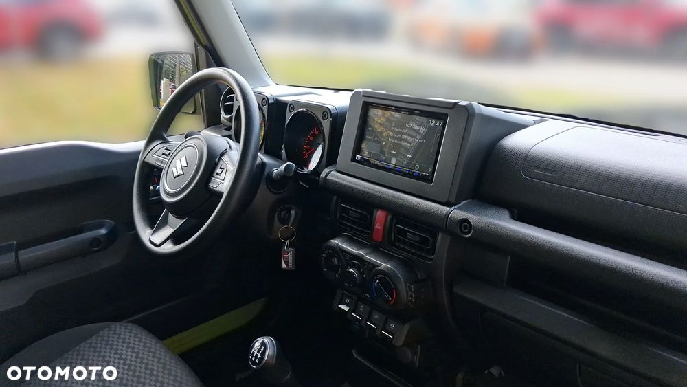 Suzuki Jimny 2023