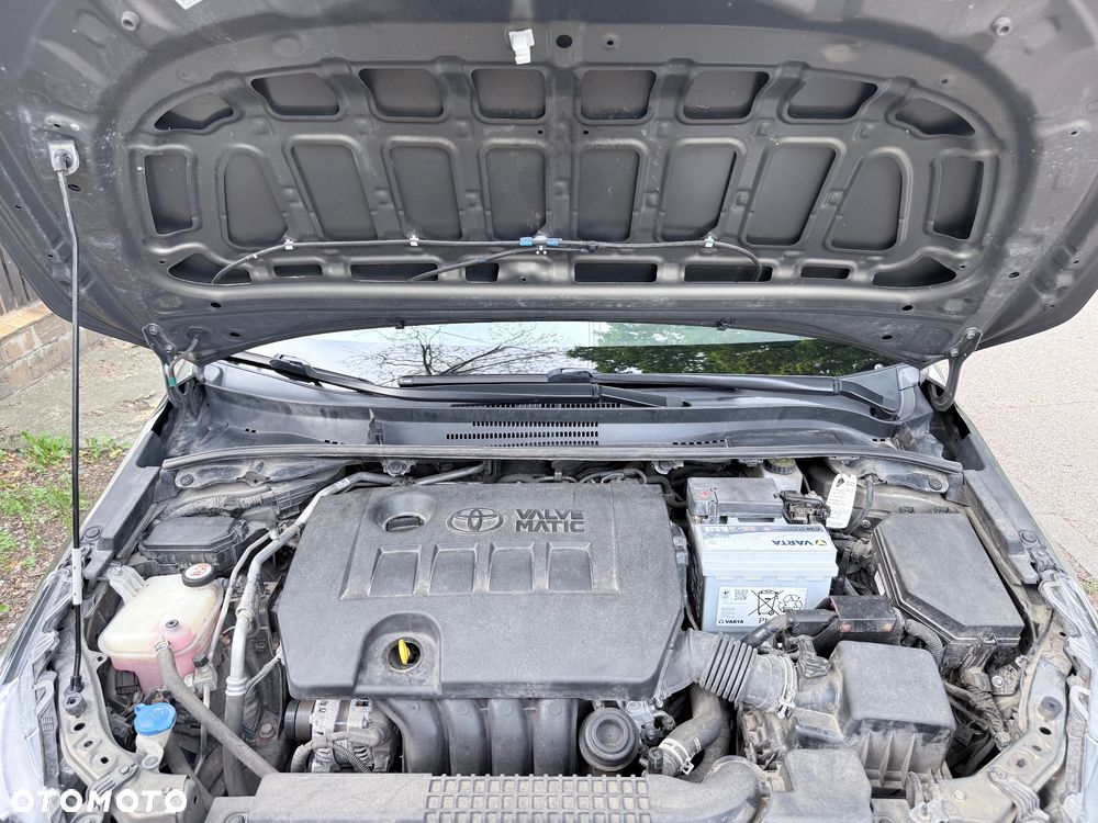 Toyota Corolla 1.6 Comfort - 16