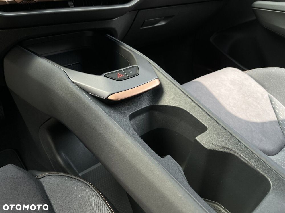 Cupra Raval - 21