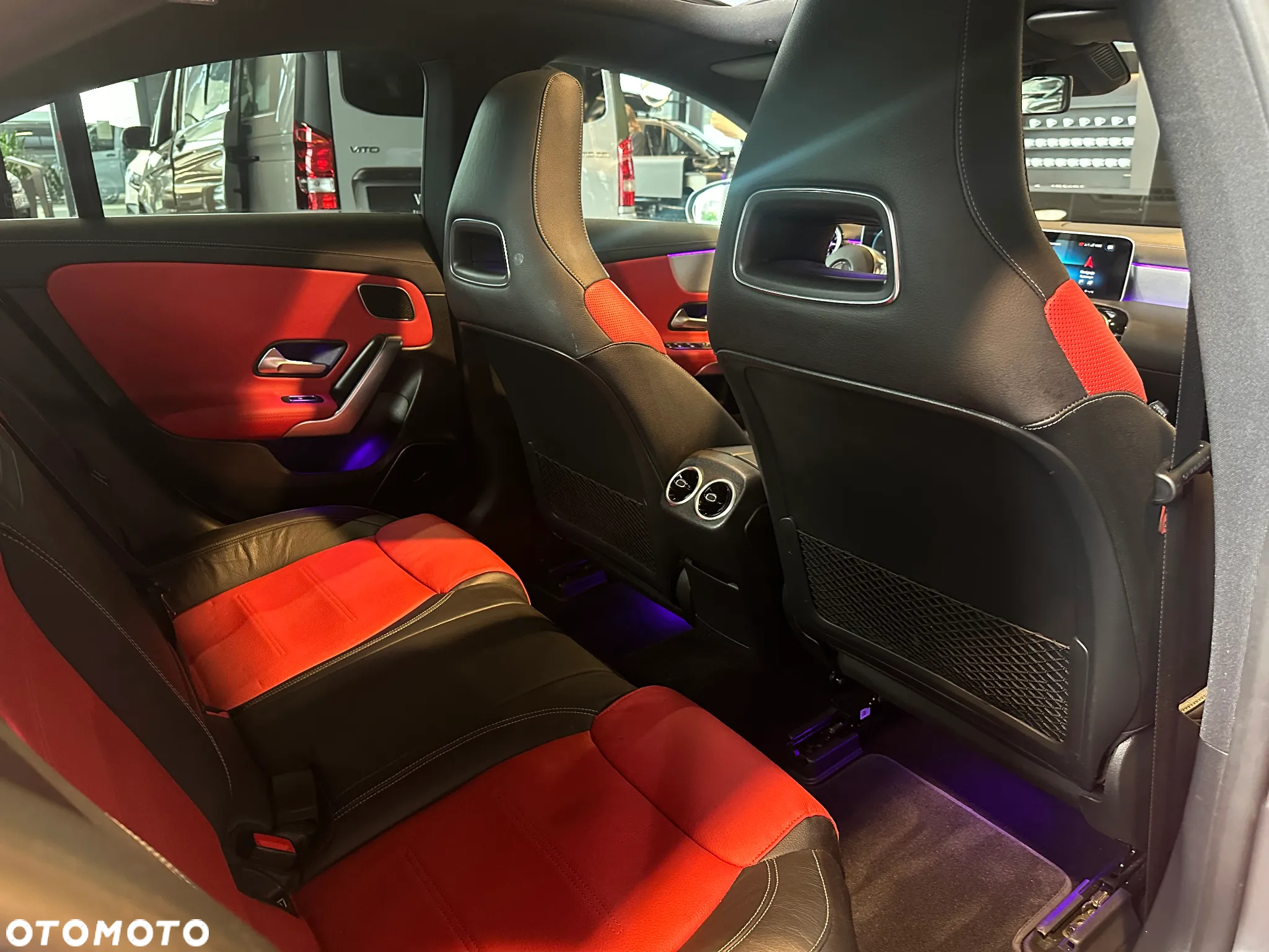 Mercedes-Benz CLA AMG 35 4-Matic 7G-DCT - 13