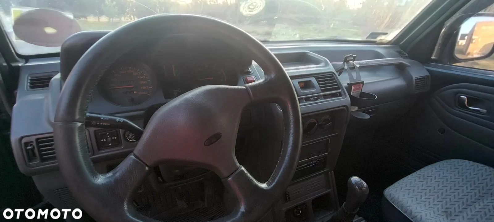 Mitsubishi Pajero 2.5 TD GL - 10