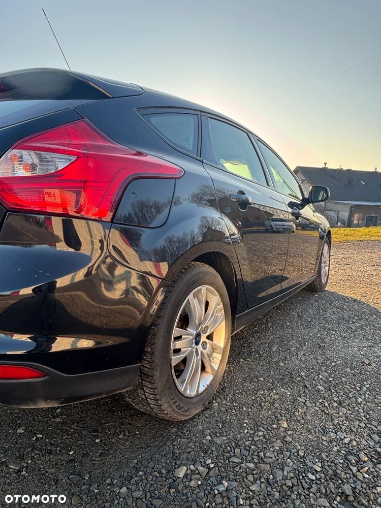 Ford Focus 1.0 EcoBoost Start-Stopp-System Trend - 4