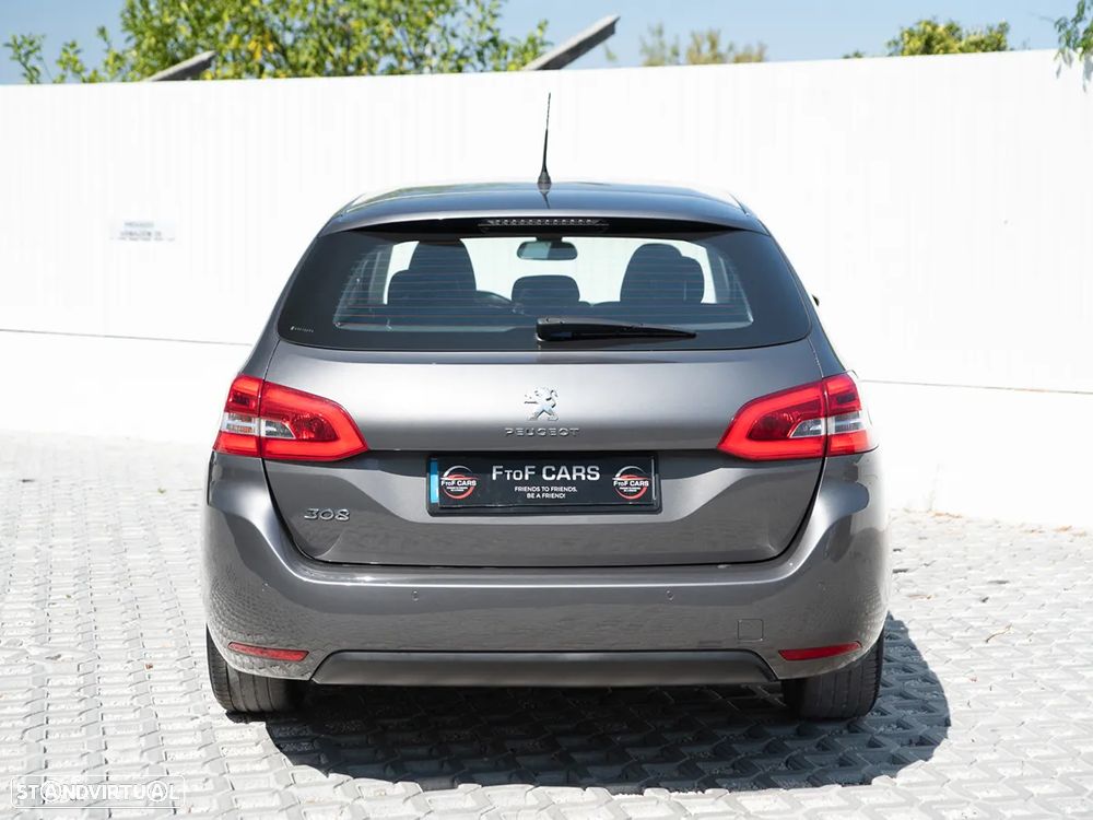 Peugeot 308 SW - 7