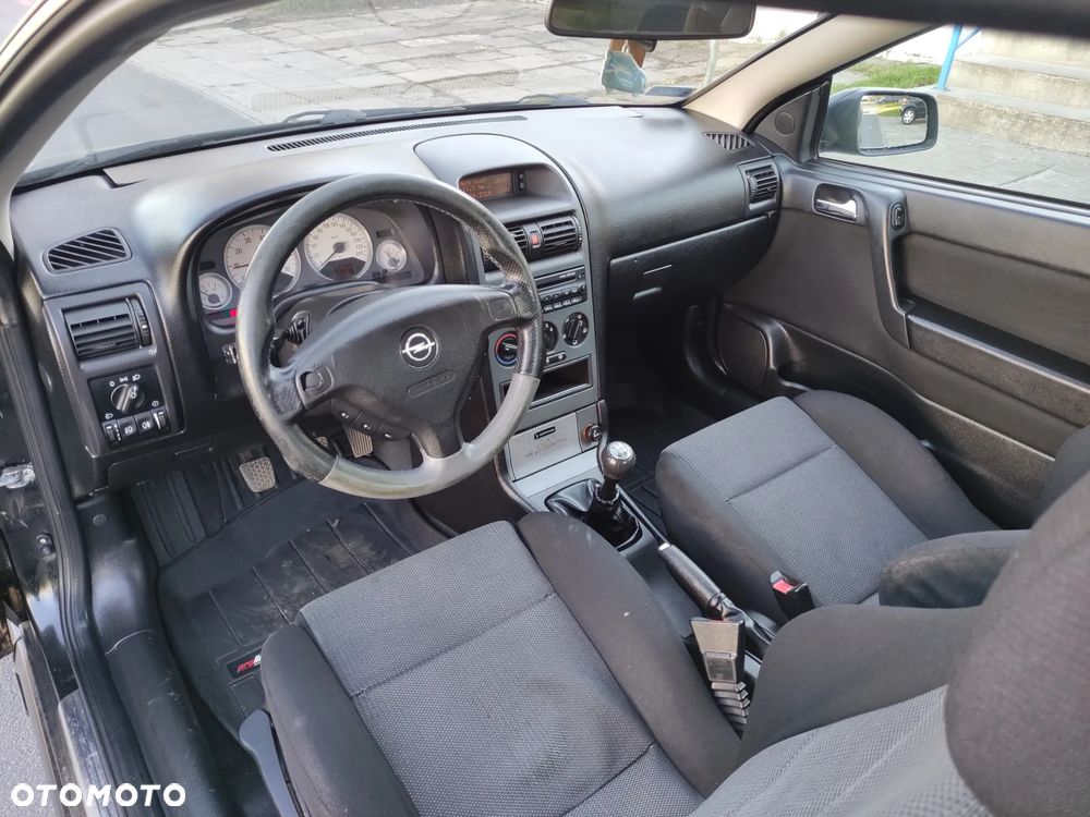 Opel Astra - 6