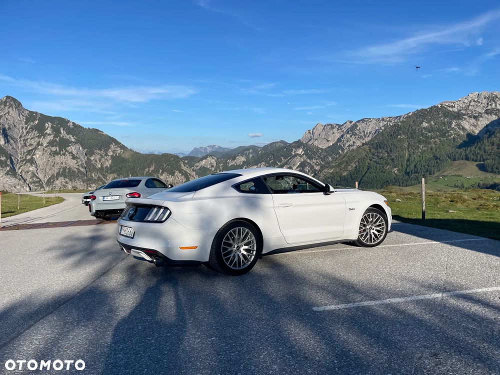 Ford Mustang 5.0 V8 GT - 8