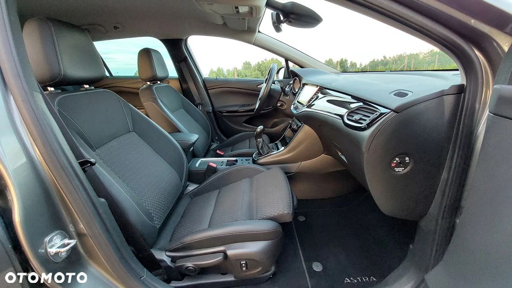 Opel Astra 1.6 D Start/Stop Sports Tourer Innovation - 28