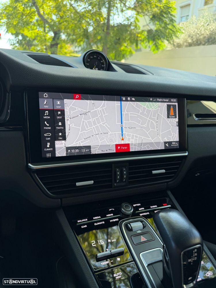 Porsche Cayenne - 19