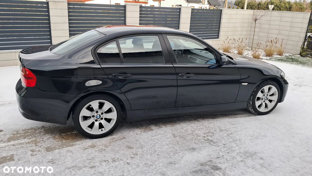 BMW Seria 3 320i - 19