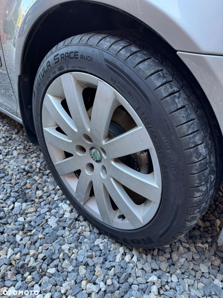 Skoda Octavia - 8