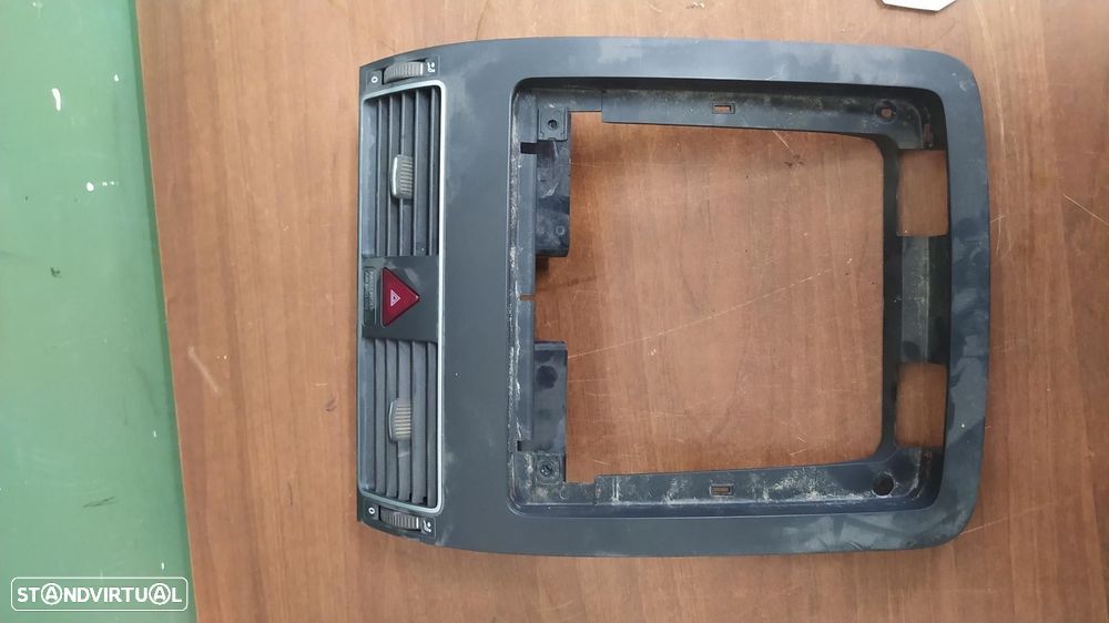 AERADOR CENTRAL VOLKSWAGEN TOURAN 1T3 - 1