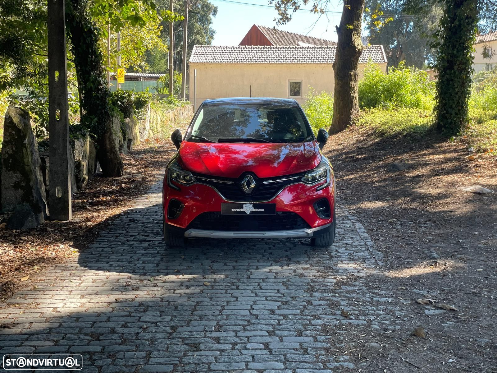 Renault Captur 1.0 TCe Exclusive - 2