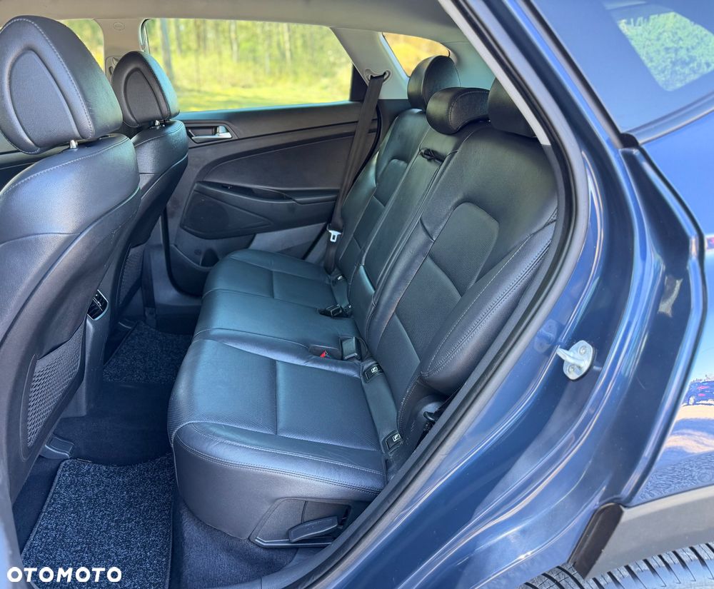 Hyundai Tucson 2.0 CRDi 4WD Automatik Trend - 16