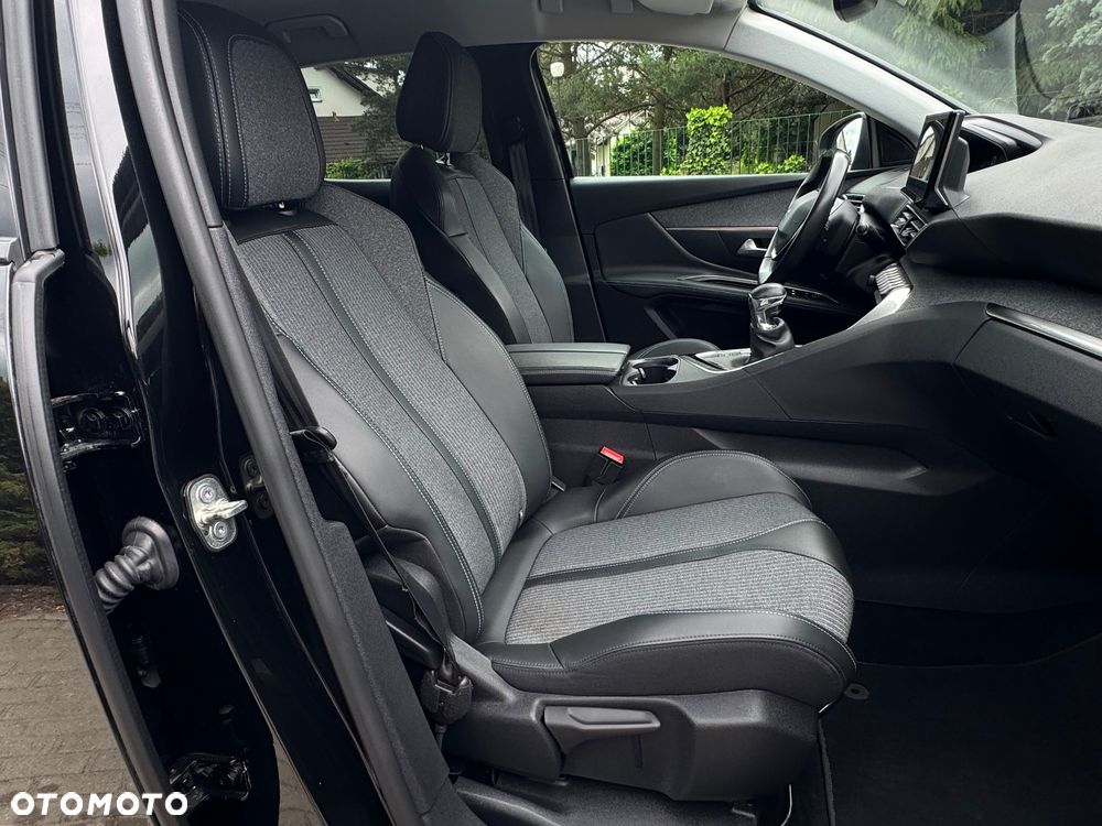 Peugeot 3008 1.5 BlueHDi GT S&S - 26