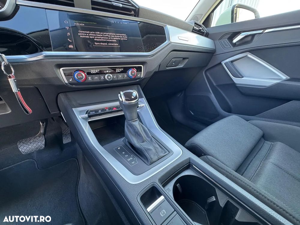 Audi Q3 1.5 35 TFSI S tronic - 13